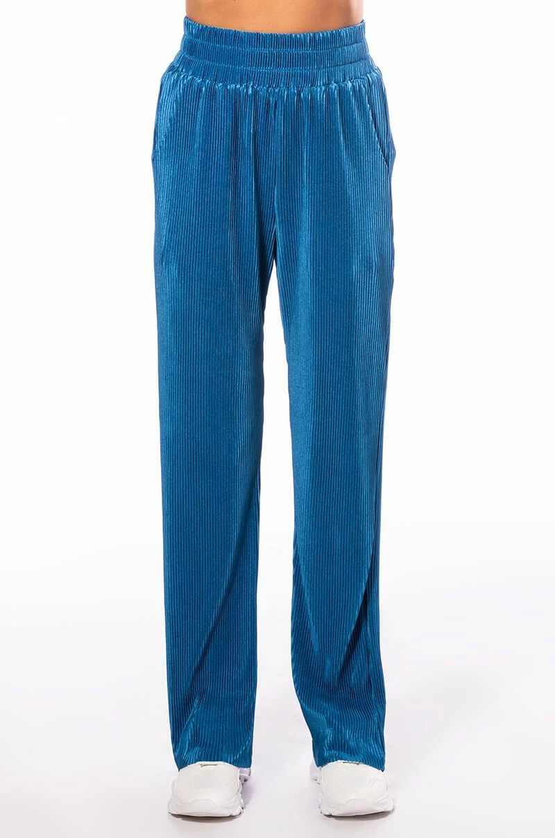 ASTRID PLEATED PALAZZO PANT - Image 4