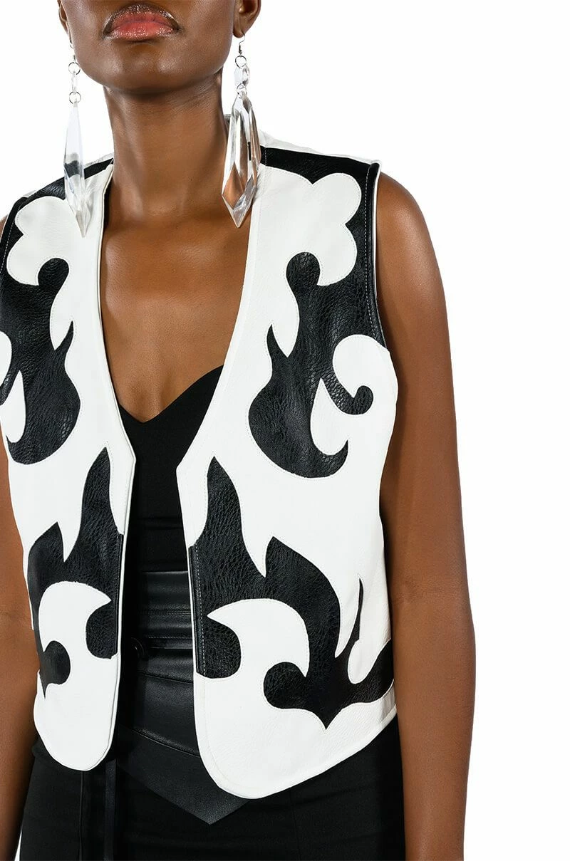 HEART IN THE HIGHLANDS WESTERN FAUX LEATHER VEST - Image 10