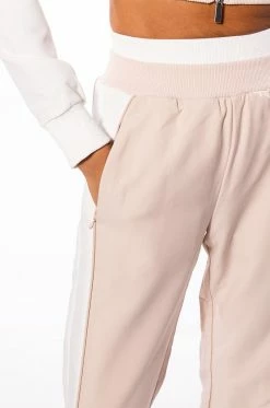 LISTEN UP COLOR BLOCK WIDE LEG SWEATPANT 15 LISTEN UP COLOR BLOCK WIDE LEG SWEATPANT -HORSE GIRL Shop listen up color block wide leg sweatpant beige 7 7