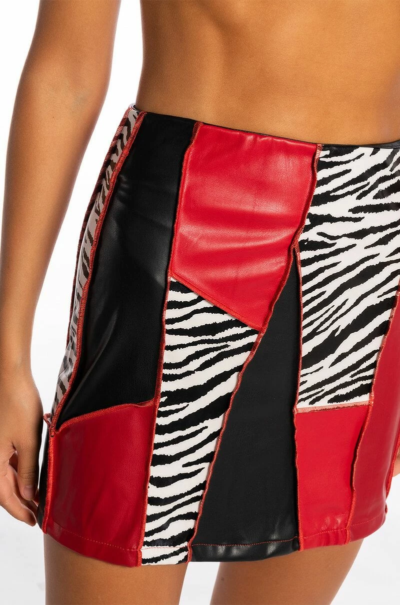 MANCHESTER FAUX COLORBLOCK MINI SKIRT - Image 8