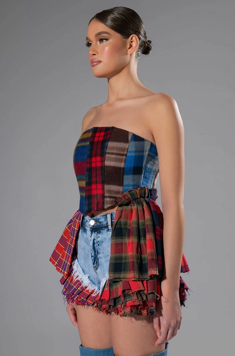 MODERN PUNK PLAID RUFFLE DENIM SHORT 6 MODERN PUNK PLAID RUFFLE DENIM SHORT - Image 4
