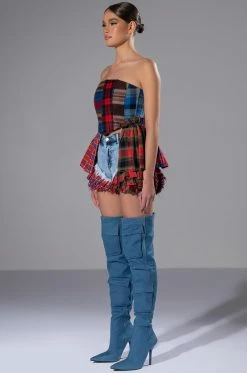 MODERN PUNK PLAID RUFFLE DENIM SHORT 17 MODERN PUNK PLAID RUFFLE DENIM SHORT -HORSE GIRL Shop modern punk plaid ruffle denim short light blue denim 6 6