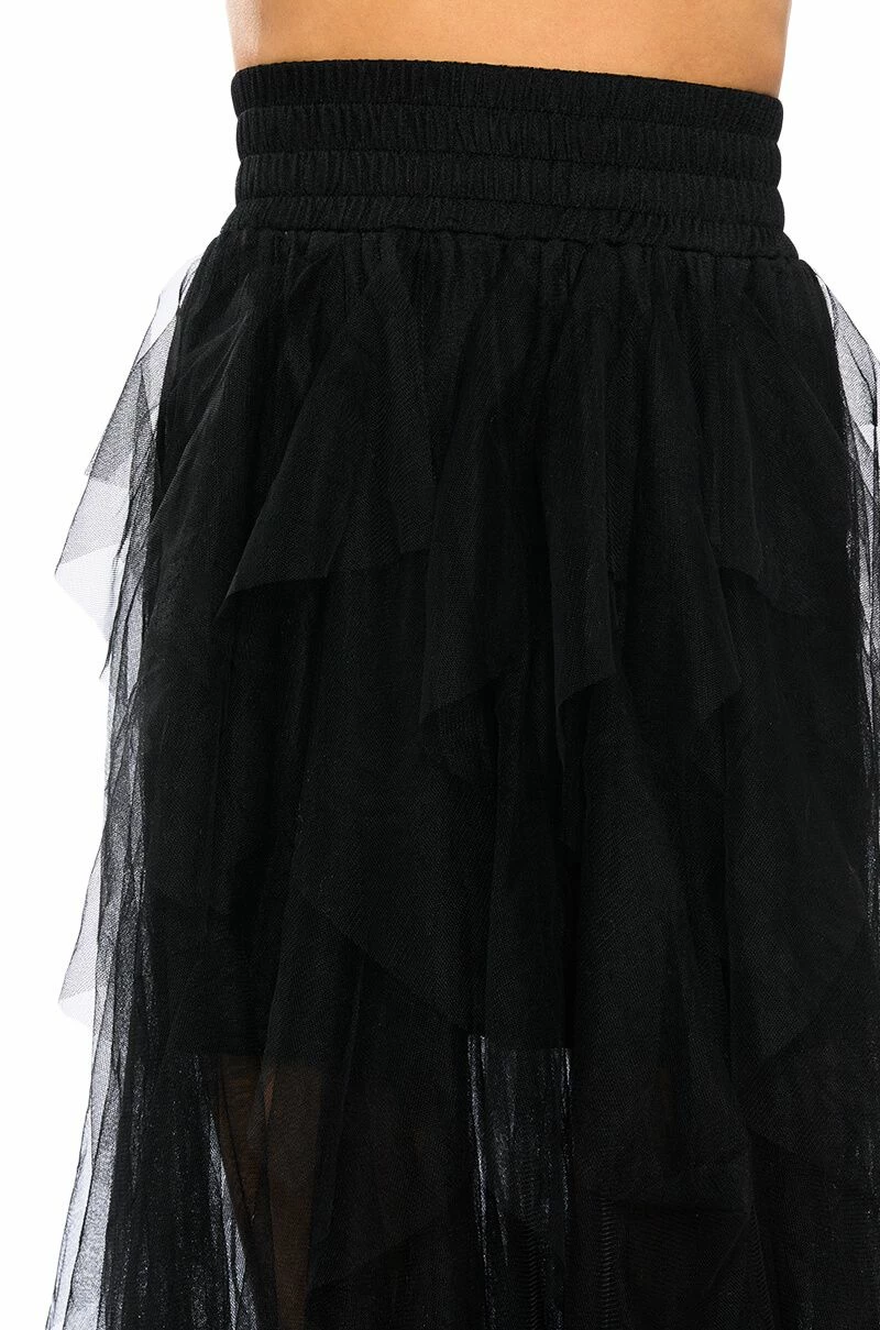 MODERN ROYALTY LAYERED MESH MAXI SKIRT - Image 10