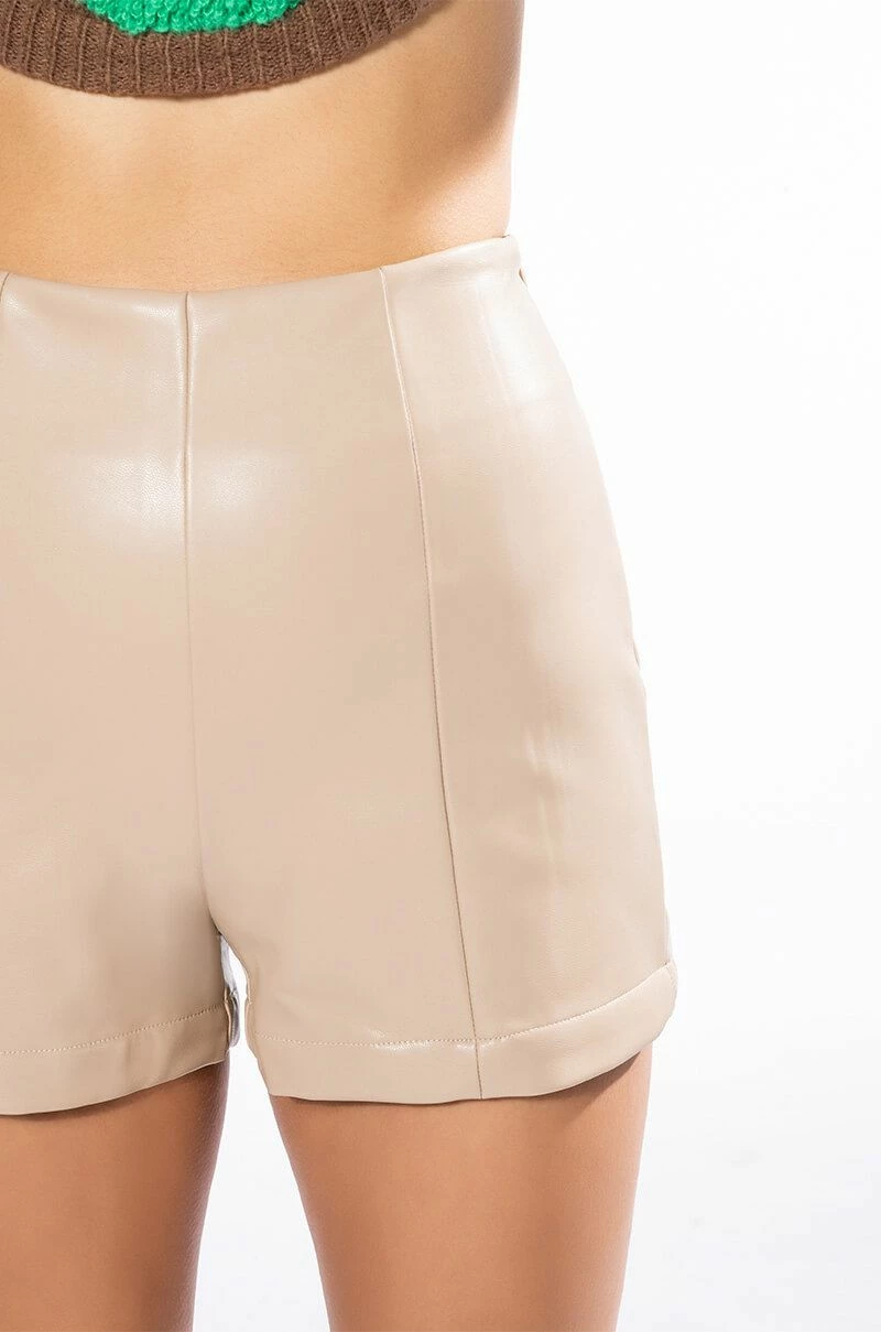 SOHO FAUX LEATHER BOOTY SHORT - Image 8